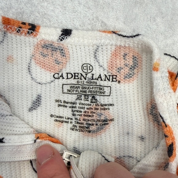 Caden Lane Pumpkin Patterned Kids Footie - Picture 2 of 6